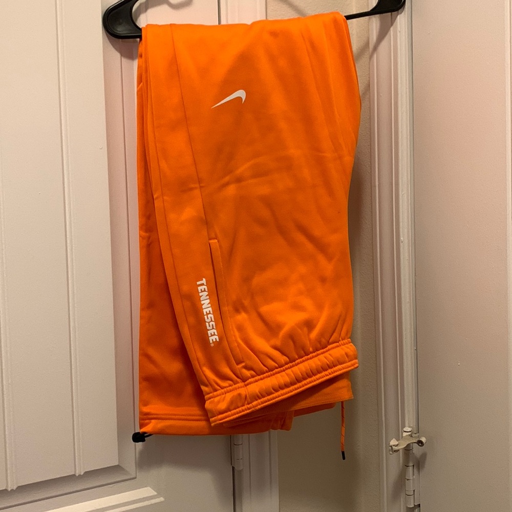 Nike orange mens sweatpants